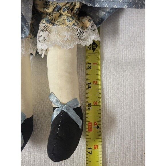 Doll - Picture 11 of 12